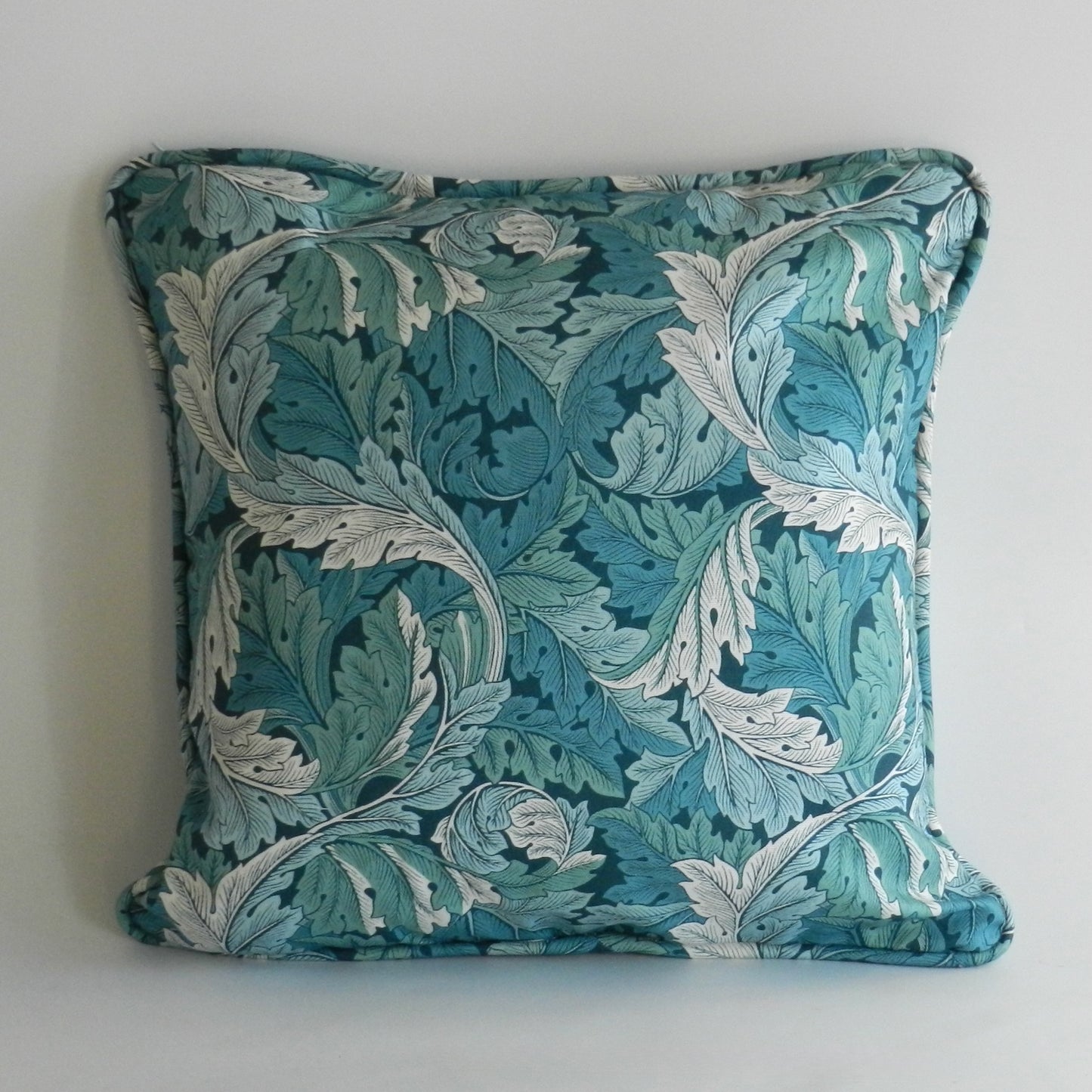 Blue William Morris Acanthus Design Cushion Cover | Botanical Throw Pillow Cushion Cover | Handmade Botanical Cushion Cover | Piped Cushion
