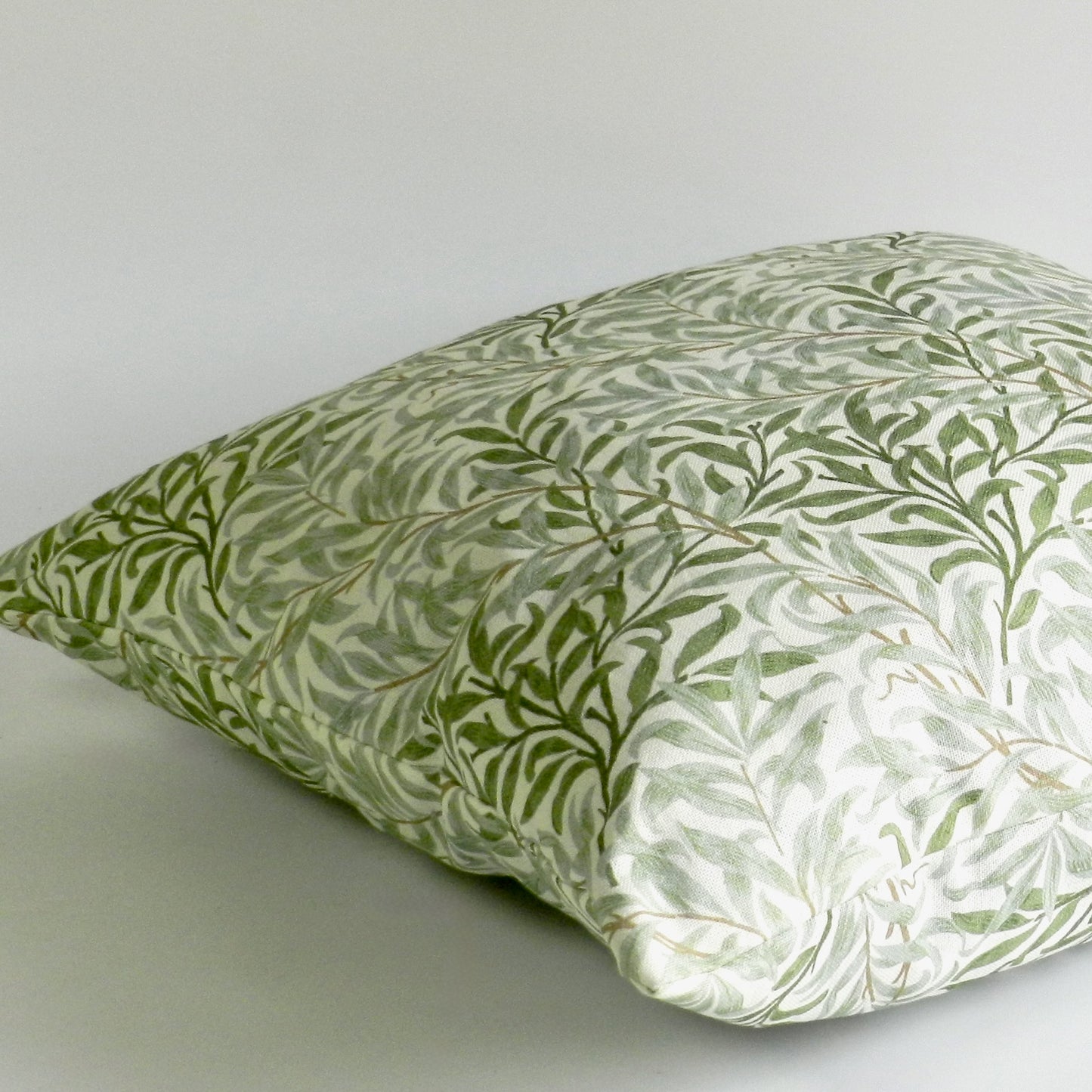 Green Sage William Morris "Willow Bough" Design Cushion Cover | Botanical Throw Pillow Cushion Cover
