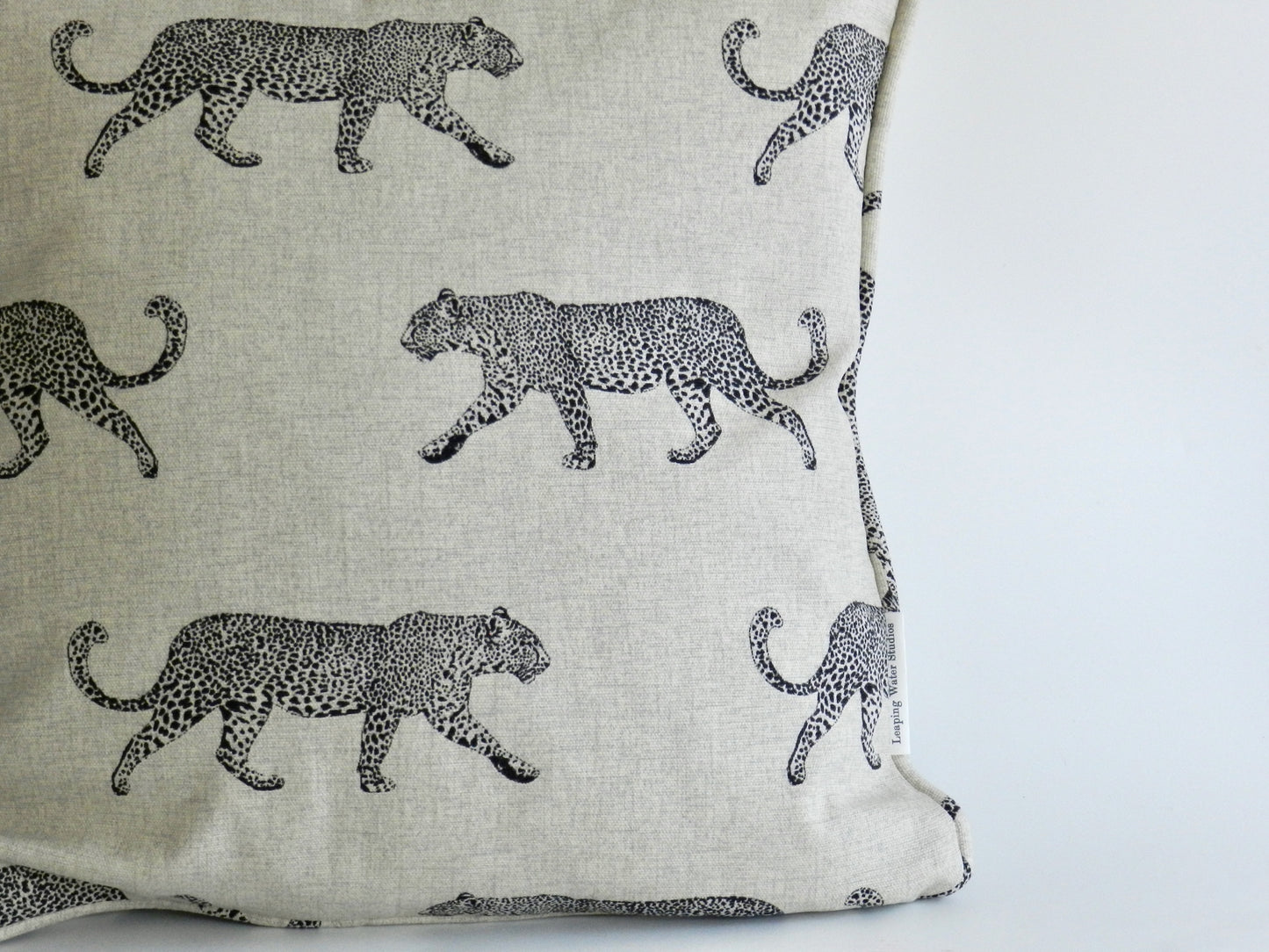 Blue William Morris Icanthus Design Cushion Cover | Botanical Throw Pillow Cushion Cover | Handmade Botanical Cushion Cover | Piped Cushion