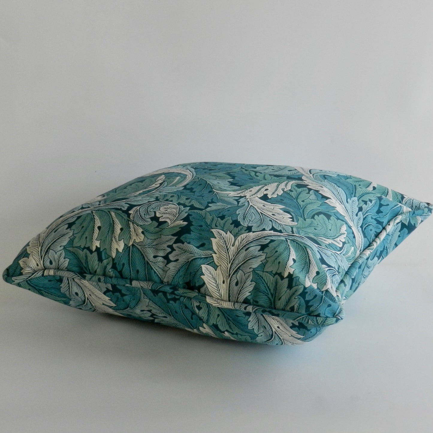 Blue William Morris Acanthus Design Cushion Cover | Botanical Throw Pillow Cushion Cover | Handmade Botanical Cushion Cover | Piped Cushion