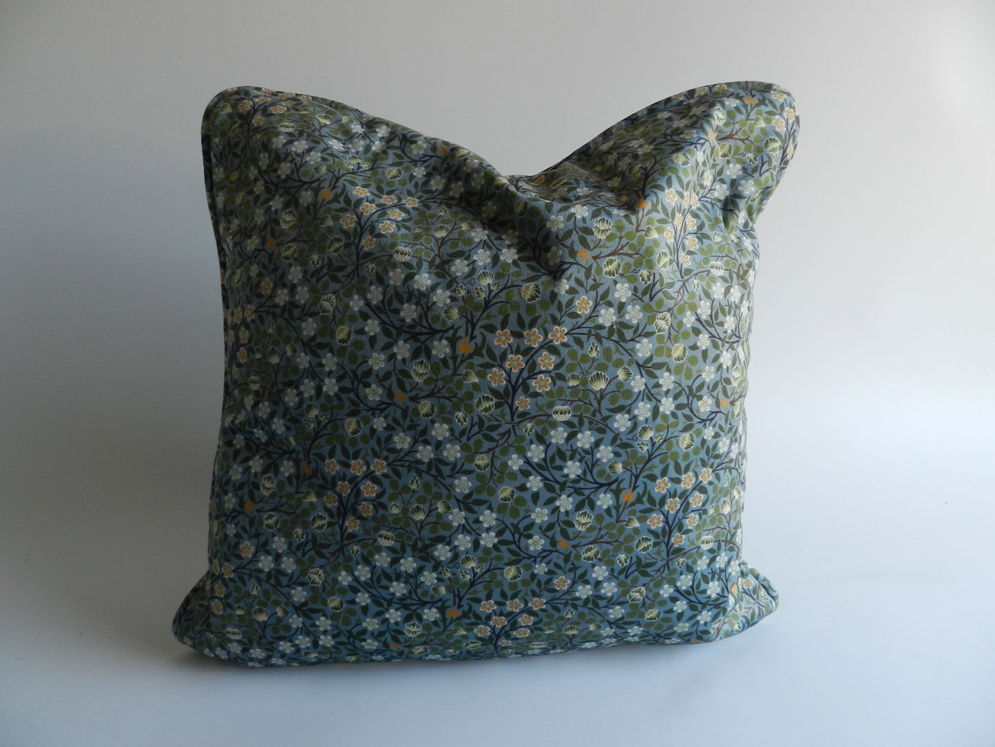 Velvet Floral Cushion Cover | William Morris Clover Mural | Delicate Flower Cushion | Throw Cushion